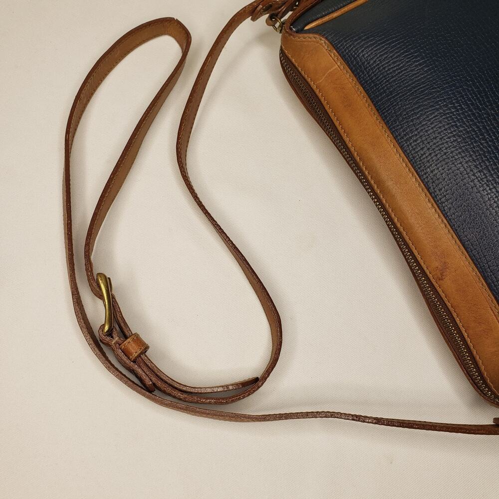 Vintage COACH Italy Blue Tan Pebbled Leather Crossbody Purse Shoulder Bag - Picture 9 of 16
